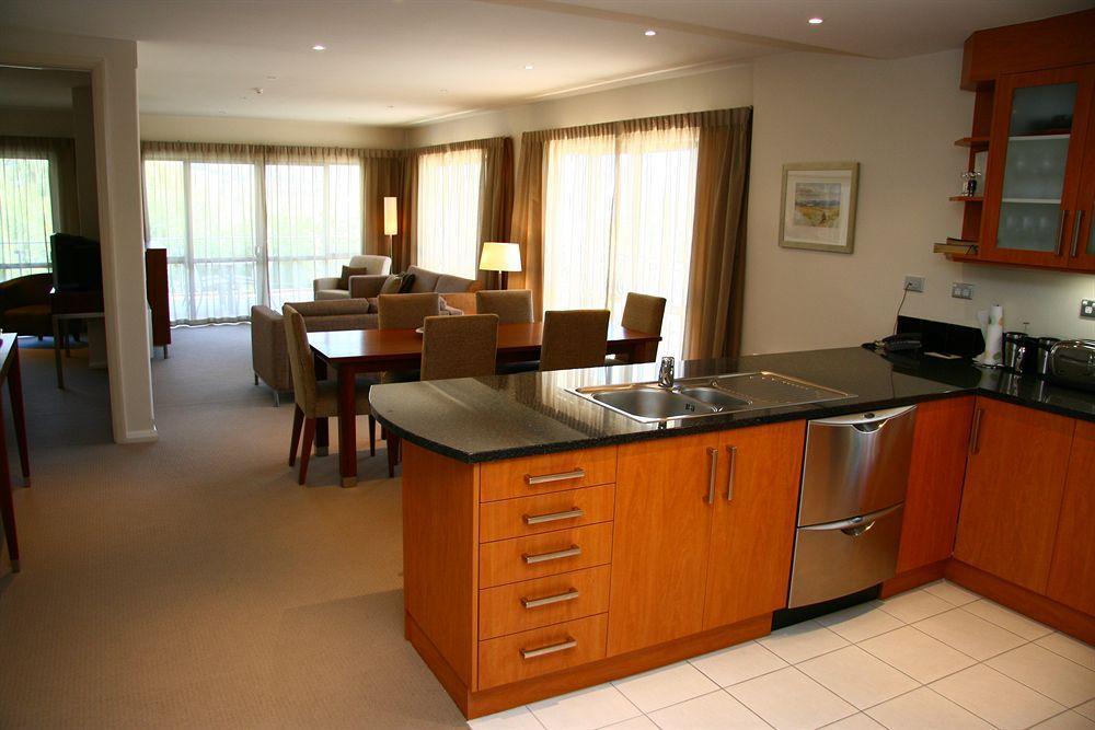Lakeside Apartments Wanaka Exterior foto