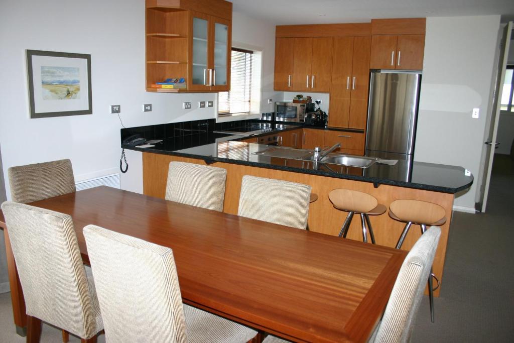 Lakeside Apartments Wanaka Habitación foto